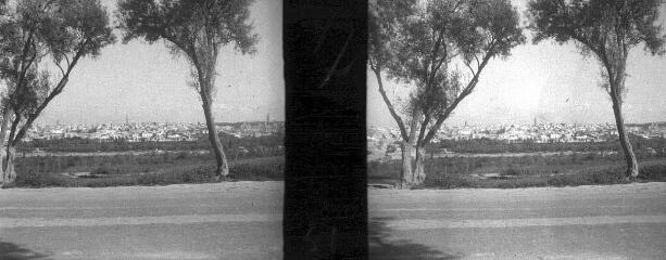 1914. Documents généraux sur le Maroc : vue de 'Meknes panorama, vue du Ras aquil', n.d. (cliché anonyme).