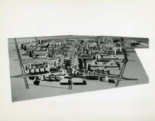 1962-1965. ZUP de Grenoble-Echirolles (Isère) : vue de la maquette, n.d. (cliché anonyme).