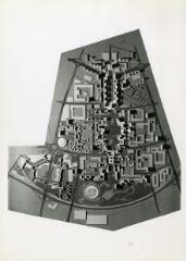 1962-1965. ZUP de Grenoble-Echirolles (Isère) : vue de la maquette, n.d. (cliché Photopress, Grenoble).